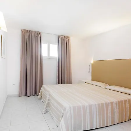 Duquesa Playa Apart-hotel Santa Eulária des Riu