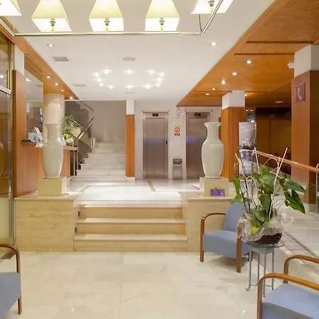 Duquesa Playa Apart-hotel