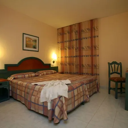 Duquesa Playa 4*