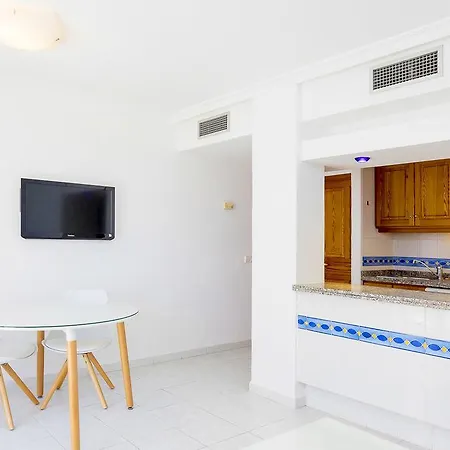 Duquesa Playa Apart-hotel 4*