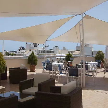 Duquesa Playa Apart-hotel 4*