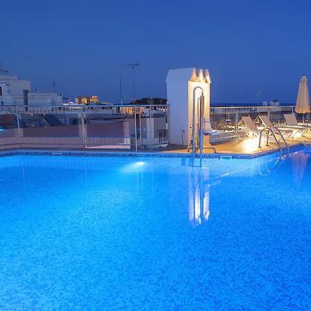 Apart-hotel Duquesa Playa Santa Eulária des Riu